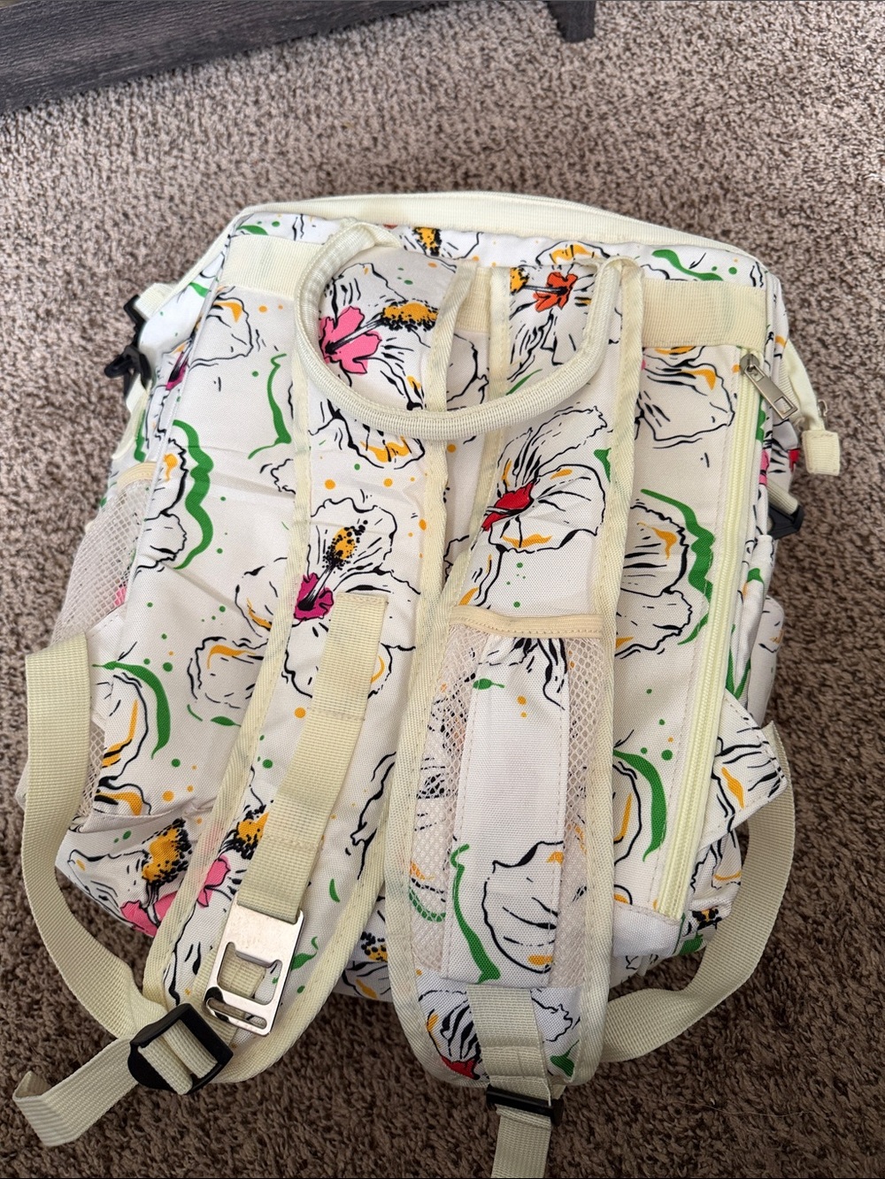 Open Road Floral Canvas cooler Bag in Cream with Pink Accents - Picture 4 of 4